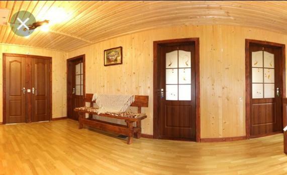 Біля Комори Pilipets Extérieur photo